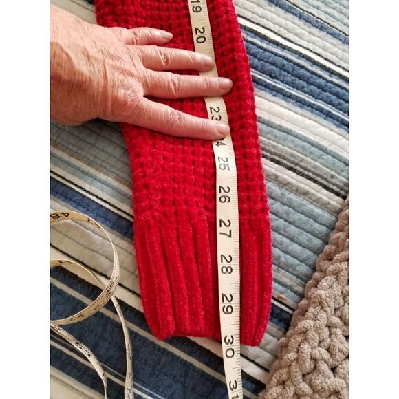 Divided H&M Womens Red Velvet Yarn Crop Sweater Long Sleeve Mock Neck Top Sz S - Picture 9 of 10